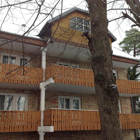 Privatviesnica Zvaigzne Hotel Jurmala Ngoại thất bức ảnh